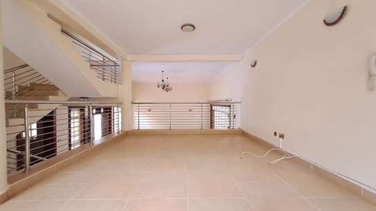4 Bed House with En Suite in Kyuna image 6