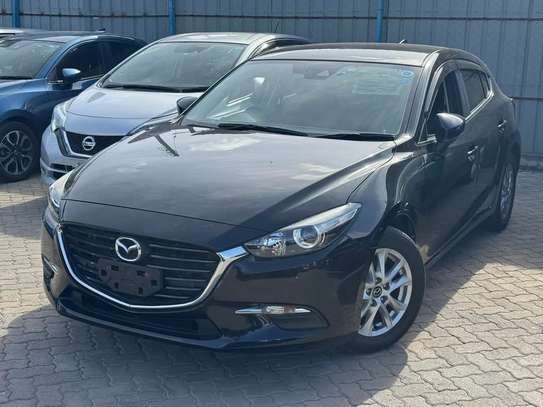 Mazda Axela sportd 2018 image 3