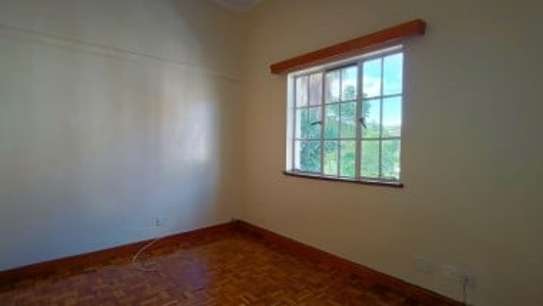 1 Bed Apartment with En Suite at Milimani State House image 8