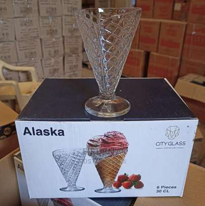 Alaska Milk Shake Glasses image 1