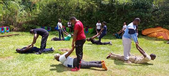 Team building, outdoor fitness & personal training image 4