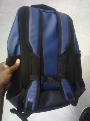 Water proof backpack 25 litres 6 pockets image 5