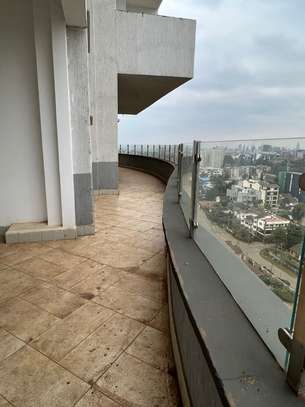 4 Bed Apartment with En Suite in General Mathenge image 5