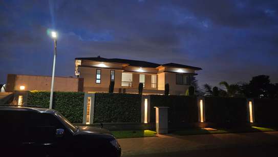 4 Bed House with En Suite in Kiambu Road image 20