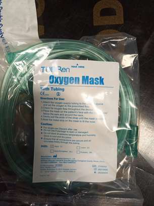Oxygen mask image 3