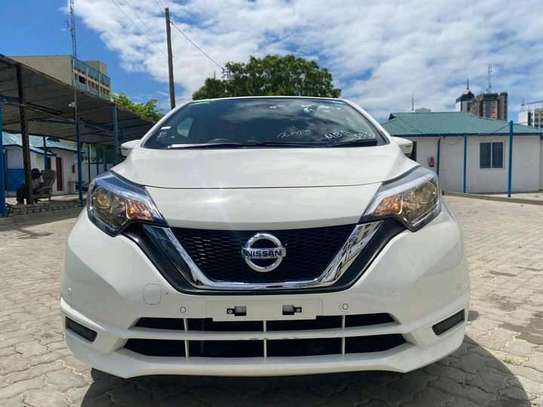 Nissan Note 2015Model. image 5
