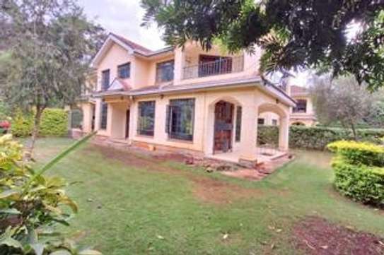 4 Bed Townhouse with En Suite at Lavington Green image 12