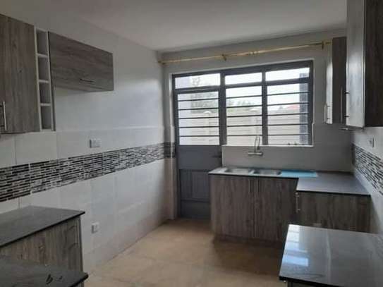 a beautifull three bedroom plus sq townhouse for rent image 7