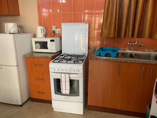 Fully furnished 1 bedroom apartment in kilimani image 2