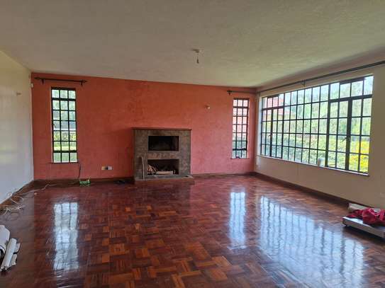 4 Bed Townhouse with En Suite at Off Glory Rd image 40