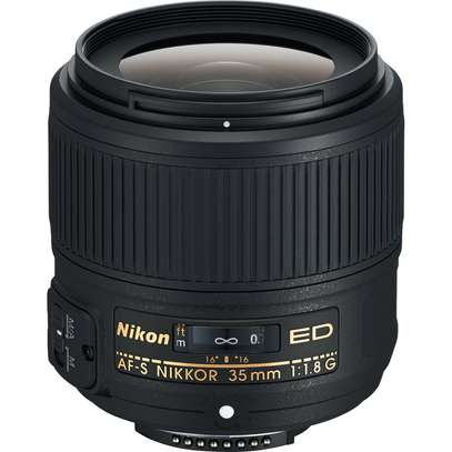 Nikon AF-S NIKKOR 35mm f/1.8G ED Lens image 3