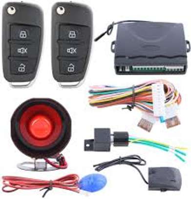 Car alarm system with remote control and siren. image 3
