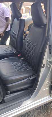 Chiromo car seat covers image 6
