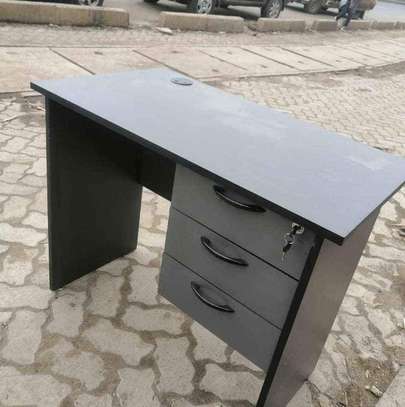 Super classy office desks image 7