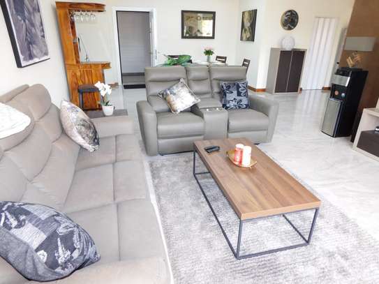 Serviced 2 Bed Apartment with En Suite in Nyali Area image 10
