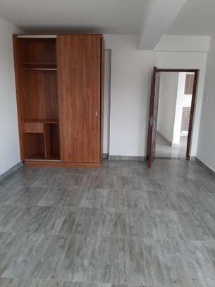 3 bedroom apartment for rent in Mombasa Road image 3