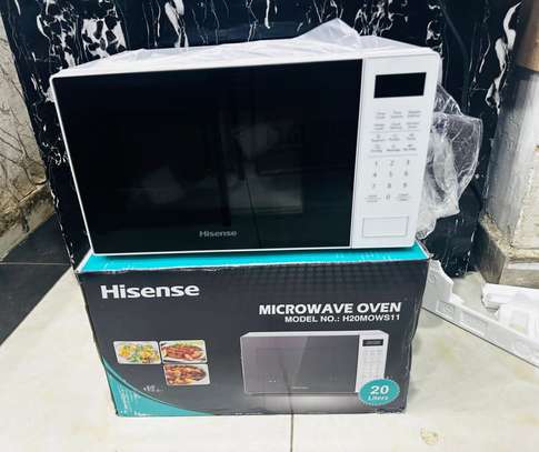 Hisense 20L Digital Microwave Oven H20MOMWS11 image 1