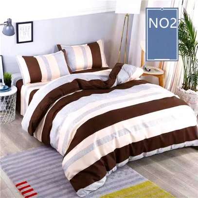 WOOLEN DUVET WITH CURTAINS image 4
