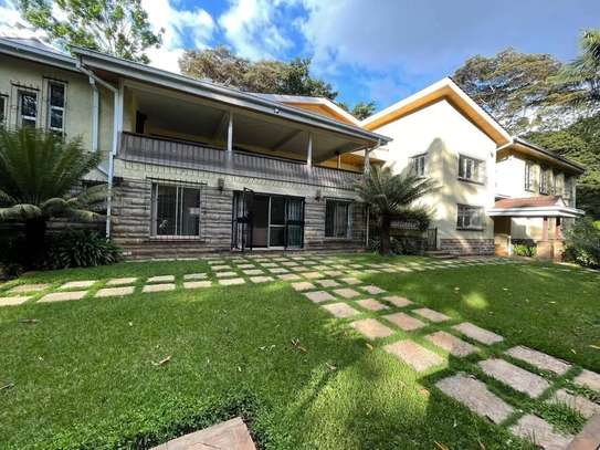 4 Bed House with En Suite in Muthaiga image 16