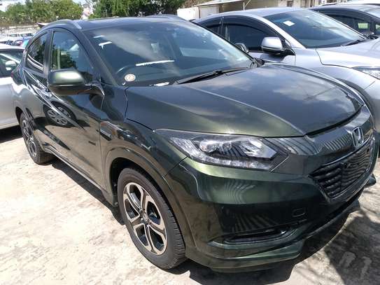 Honda vezzel hybrid jungle green image 9