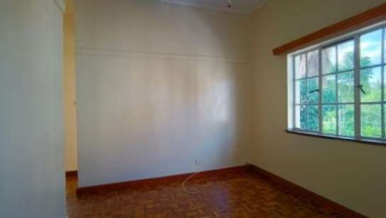 1 Bed Apartment with En Suite at Milimani State House image 11