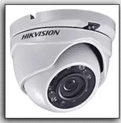Hikvision DS-2CE56C0T-IR 720p Dome Camera 20M image 1