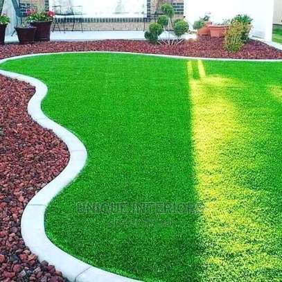 Modern -Artificial grass carpet image 3