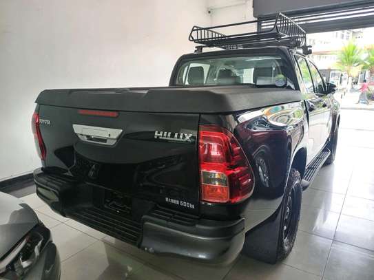 Toyota Hilux TRD 2017 image 8