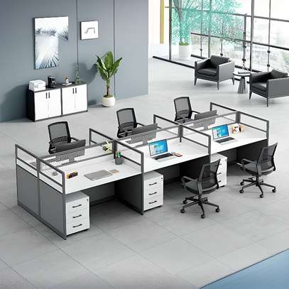 Office desk: 6-seater office modular workstation image 1