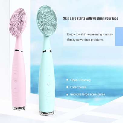Electric Silicone Deep Pore Cleanser Face Brush image 3