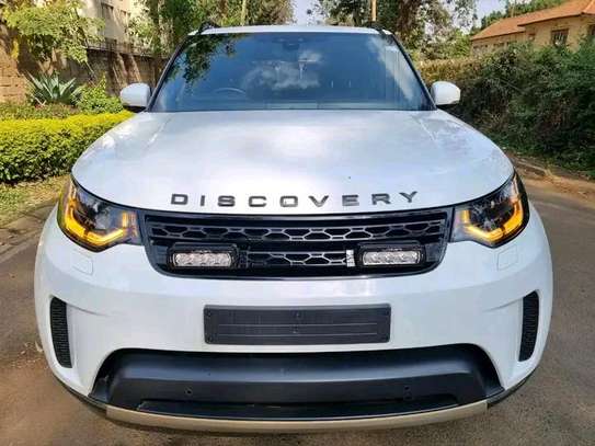 2019 Land Rover Discovery 5 local image 5