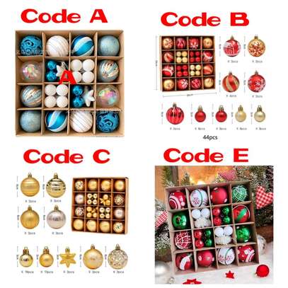 *44 pc Set Christmas Tree Balls image 1