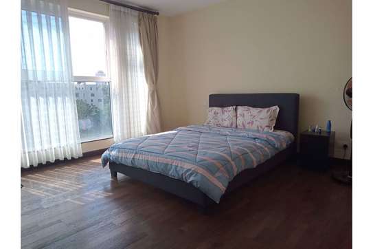 4 Bed Apartment with Parking in Riverside image 10
