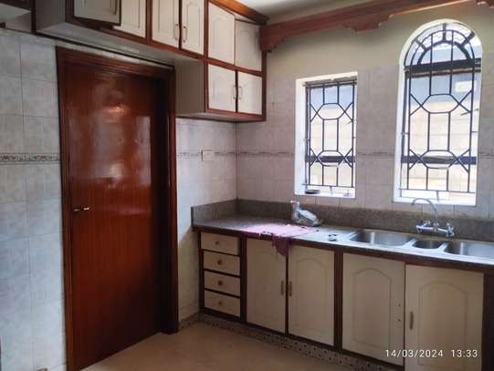 4 Bed House with Garden at New Kitisuru image 1
