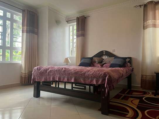 Serviced 2 Bed Apartment with En Suite in Runda image 6