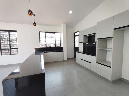 3 Bed House with En Suite at Ruiru image 1