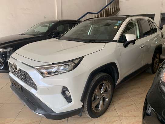 Toyota Rav4 image 1