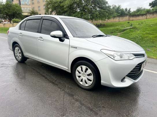 Toyota Axio 2015 silver image 3