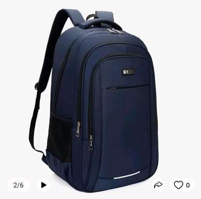 Big capacity back bags image 1