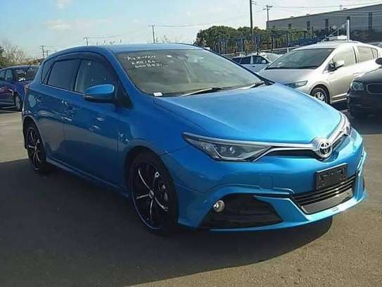 Toyota Auris 2019 image 1