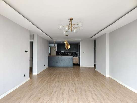 3 Bed Apartment with En Suite at Brookside image 17