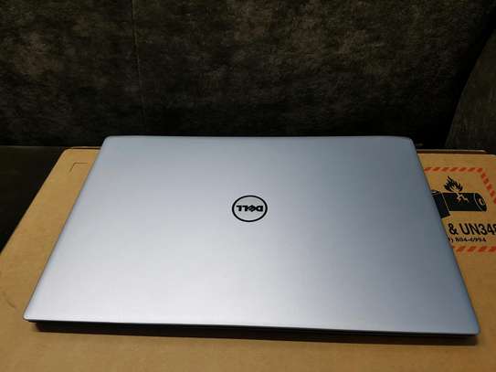 Dell XPS 13-9360 image 1