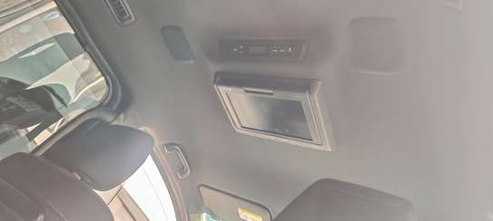 Toyota VoxY  Black 2018 2wd image 9