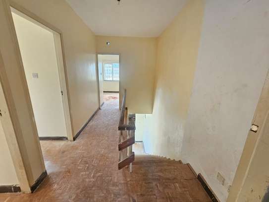 3 Bed Townhouse with En Suite in Westlands Area image 12