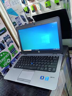 HP EliteBook 820 G1 image 4
