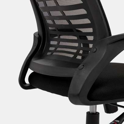 Office Strong Mesh Chair image 3