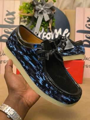Men Stylish Sneakers image 5
