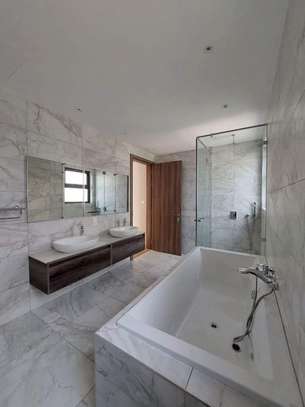 5 Bed Villa with En Suite in Lower Kabete image 11