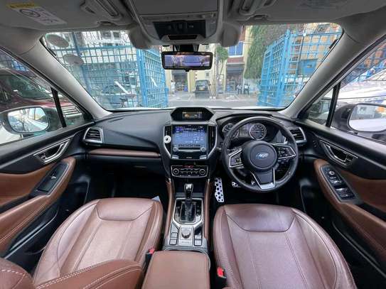 Subaru Forester E-boxer white sunroof 2019 AWD image 7