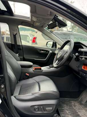 TOYOTA RAV4 ADVENTURE 2019MODEL SUNROOF image 13